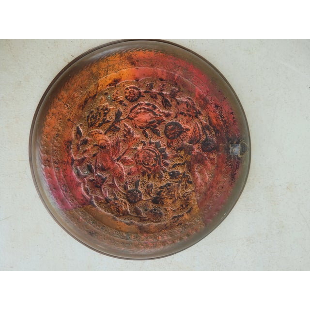 Late 20th Century Vintage Persian Hand-Worked Copper Repoussé Wall Charger With Birds & Floral Motif For Sale - Image 5 of 8