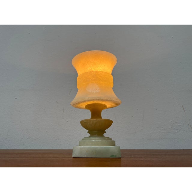 Vintage French Hollywood Regency Style Alabaster Table Lamps, Set of 2 For Sale - Image 16 of 18