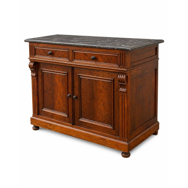 19th-century French mahogany buffet with a magnificent marble top. Dimensions: Height 83 cm, Width 125 cm, Depth 56 cm....