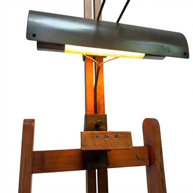 1950s Mid-20th Century Wooden Artists Studio Easel with Integrated Lamp, 1950s For Sale - Image 5 of 18