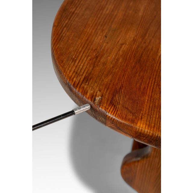 Rare Early Swedish Scandinavian Modern Side Table in Solid Pine Attributed to Bo Fjæstad, Sweden, C. 1930s For Sale - Image 18 of 18