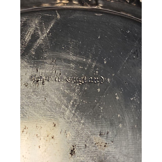 Silver 1930s Edwardian English Silverplate and Glass Lidded Butter Dish For Sale - Image 8 of 11