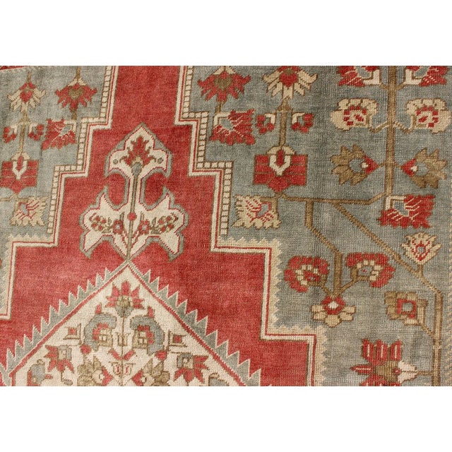 Textile Floral Mid-Century Turkish Oushak Vintage Rug in Red, Blue, Green and Ivory 7'1" X 11'7" For Sale - Image 7 of 9