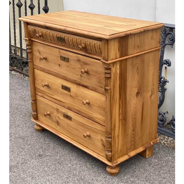 Pine Chest of Four Drawers For Sale In Baltimore - Image 6 of 17