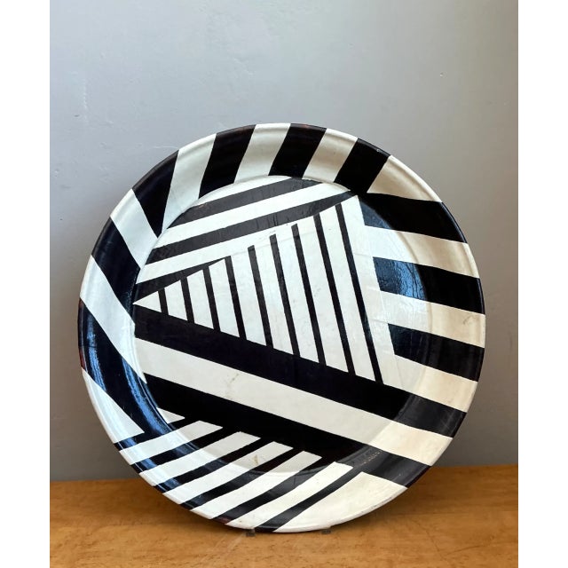 Ivory Vintage Geometric Lacquer Decorative Tray For Sale - Image 8 of 12
