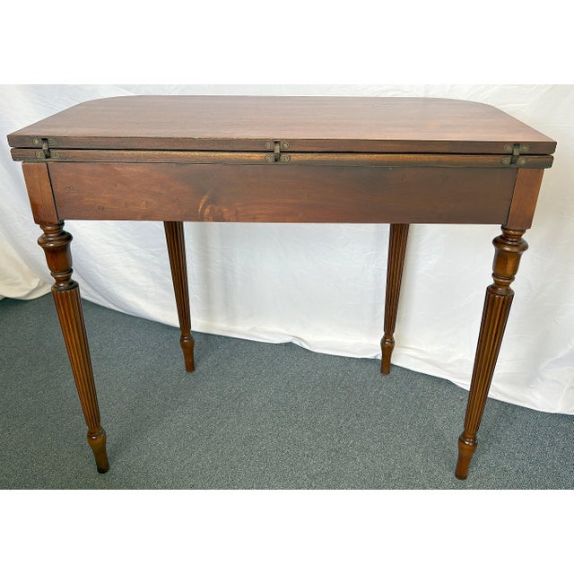 Vintage Federal Style Fold-Top Game Table With Drawer For Sale In West Palm - Image 6 of 12