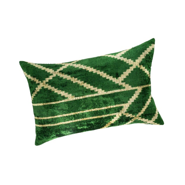 A refined blend of tradition and modern artistry, the Woodlands Silk Velvet Ikat Pillow Cover by Chouchou Touch brings...