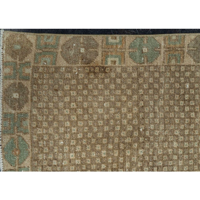 Early 21st Century Turkish Vintage Rug 4'5" x 11'4" #20788 For Sale - Image 5 of 8