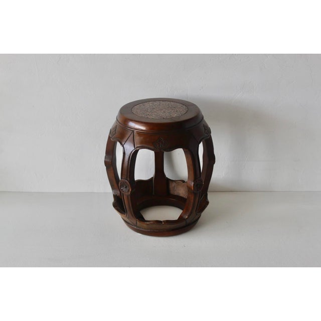 Asian 1980s Asian Carved Wood Barrel Stool Plant Stand With Inset Granite Top Vintage For Sale - Image 3 of 18