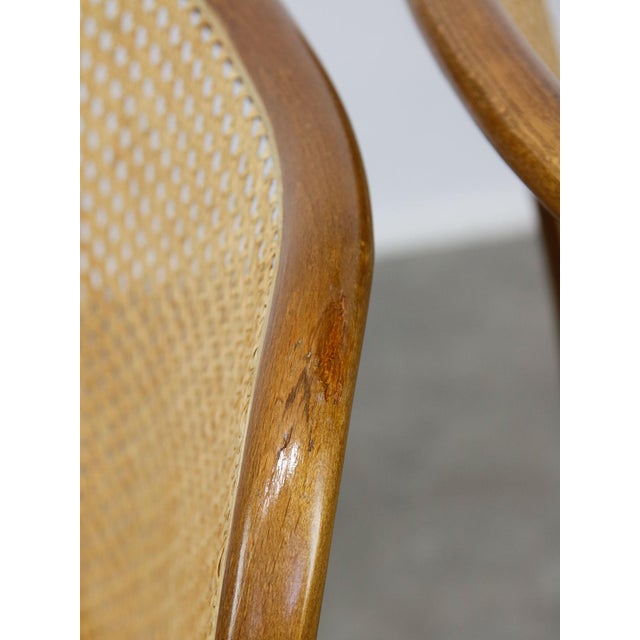 Thonet No. 811 Bentwood Chairs attributed to Michael Thonet, Set of 2 For Sale - Image 4 of 18