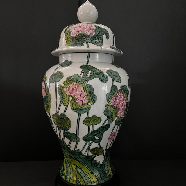 Ceramic Chinoiserie-Style Porcelain / Temple /Ginger Jar -Made in Japan For Sale - Image 7 of 8