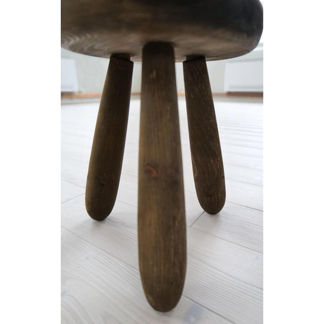 Sculptural Stool in Stained Pine attributed to Ingvar Hildingsson, Sweden, 1970s For Sale - Image 9 of 12