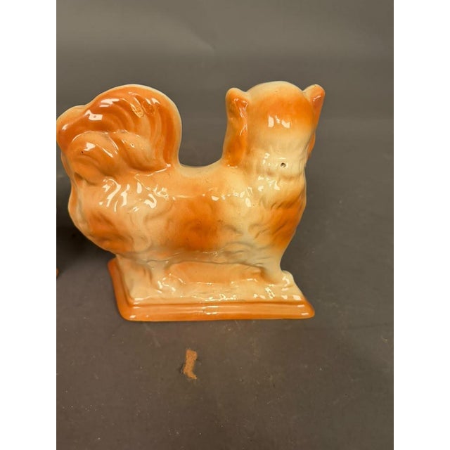Pair of 19th-Century Staffordshire King Charles Spaniels, Circa 1870 For Sale - Image 4 of 12