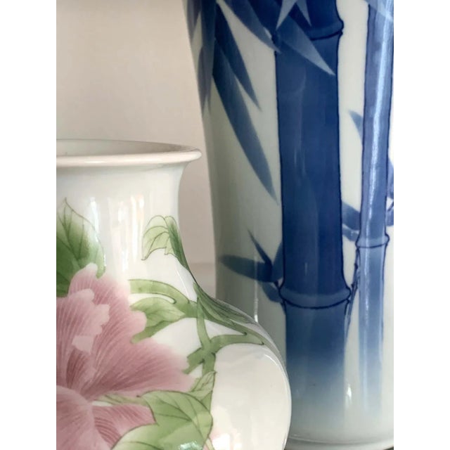 Japanese Porcelain Vase Makuzu Kozan Meiji Period For Sale - Image 9 of 11