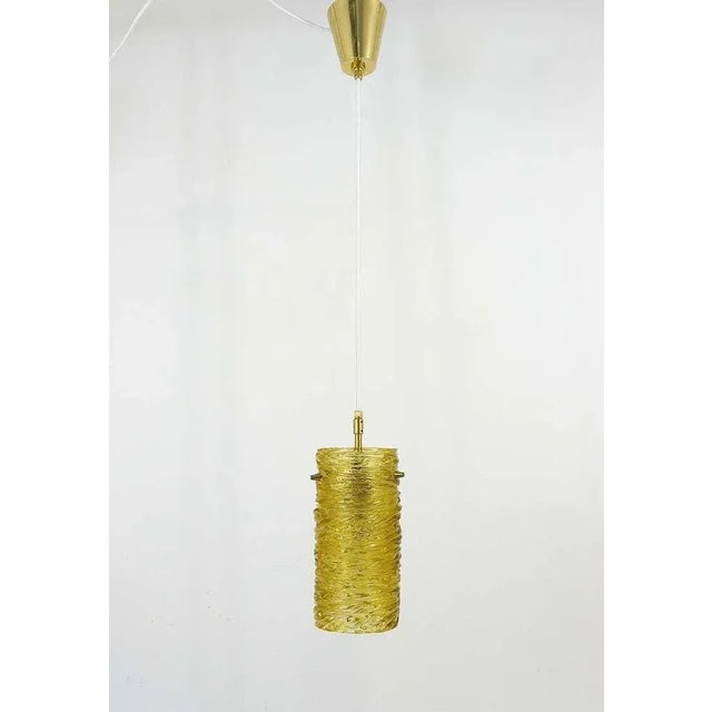 Mid-Century Modernist Glass Tube & Brass Pendant Lamp attributed to J. T. Kalmar for Kalmar, Austria, 1950s For Sale - Image 6 of 11