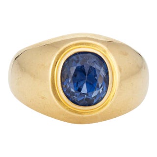 Late 20th Century 3.50ct Natural Ceylon Sapphire Signet Ring Certificate No Heat Vintage 18k Gold size 7.5 For Sale