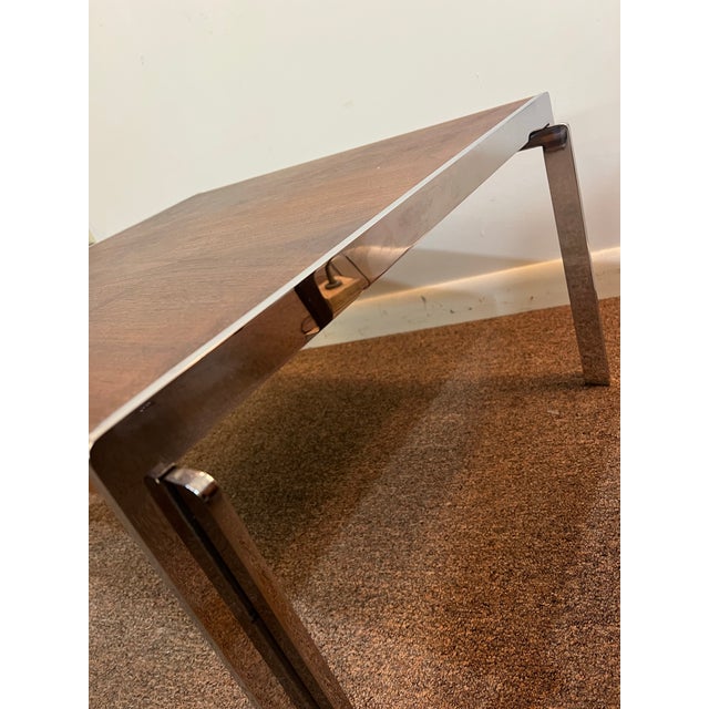 1960s Mid-Century Modern Electa Stow Davis Walnut and Chrome Coffee Table For Sale - Image 5 of 8