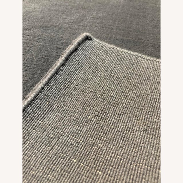 Rh Mohta Wool Rug – 9x12 – Grey For Sale In Columbus - Image 6 of 7