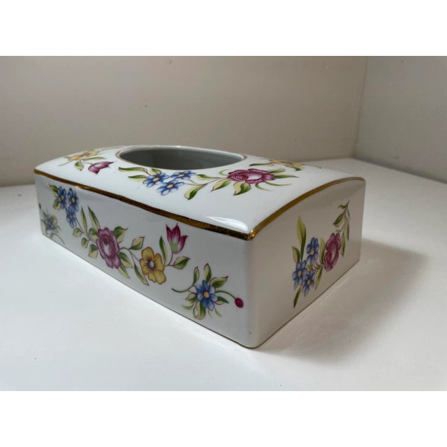 Mid 20th Century Vintage German Hand-Painted Porcelain Tissue Box Cover With Floral Decoration & Gold Trim For Sale - Image 5 of 11