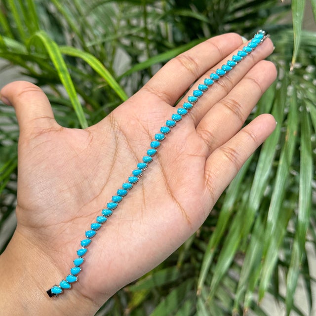 9.32ct Pear Cut Natural Turquoise Tennis Bracelet in 14k White Gold, 7 Inches For Sale In New York - Image 6 of 16