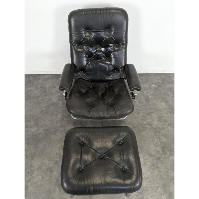 Set of Lounge Chair and Ottoman in Leather from Stressless, 1970s For Sale - Image 4 of 8
