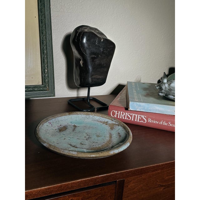 Mid 20th Century Studio Pottery Plate Signed – Celadon Glaze Ceramic Dish – Organic Modern For Sale In Los Angeles - Image 6 of 10