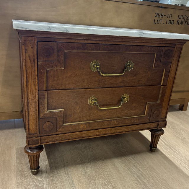 Mid century Thomasville white & gray marble top nightstand with brass tone hardware