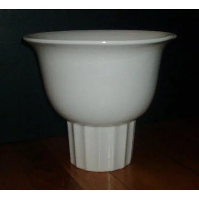 1930s Art Deco Hawkinson Porcelain Urn Shaped Vase For Sale - Image 4 of 10