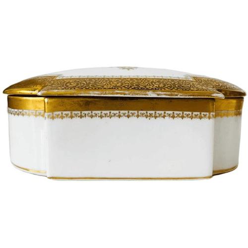 Vintage Sieradendoos Bonbonnière in Porcelain from Perlam Limoges, 1950s For Sale - Image 3 of 10
