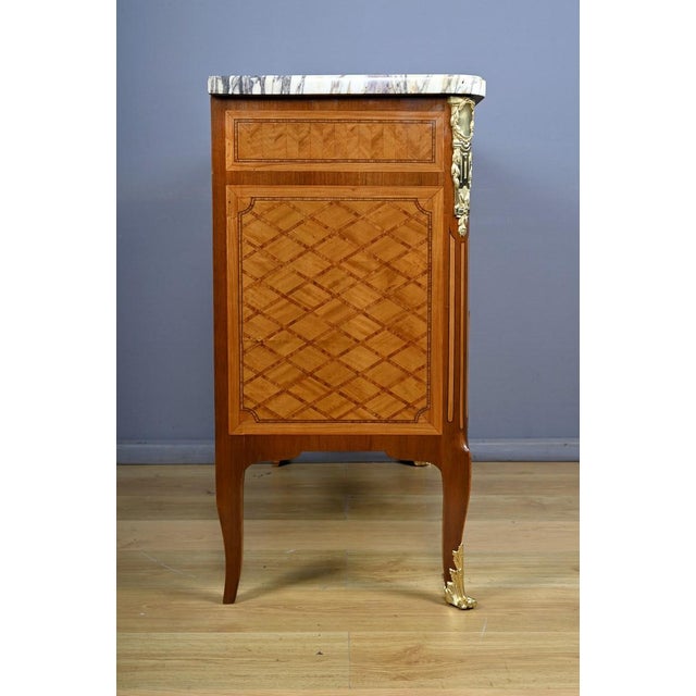 Louis XV-Louis XVI Transition Style Marquetry Commode, Early 20th Century For Sale - Image 15 of 18