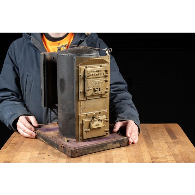 1920s; The Waterman-Waterbury Co. - Minneapolis, MN Waterbury salesman sample furnace, model #642. Waterman-Waterbury...