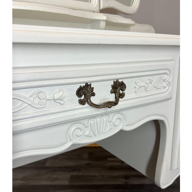 French Louis XVI Style Carved Dressing Table For Sale - Image 17 of 18