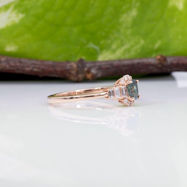 Alexandrite Ring With Earth-Mined Diamond Accents in Solid 14k Gold, Oval 5x4mm For Sale - Image 10 of 12