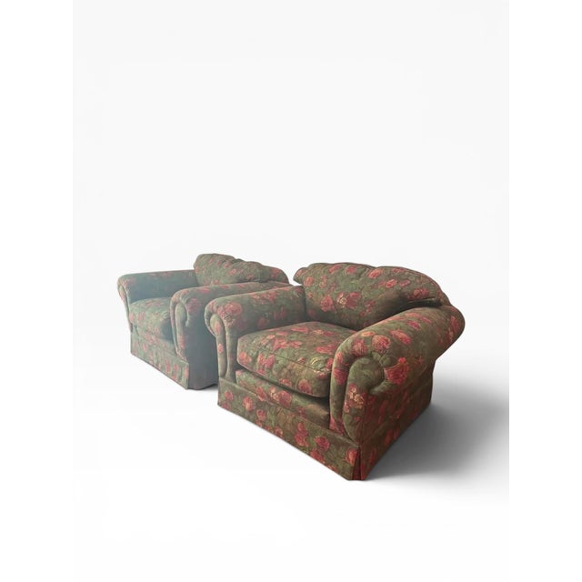 Traditional Pair of Kravet Attributed Armchairs Upholstered in Ralph Lauren Floral Fabric For Sale - Image 3 of 10