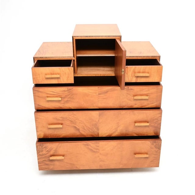 Mid-Century Modern Art Deco Satin Birch and Walnut Chest of Drawers, 1930s For Sale - Image 3 of 12