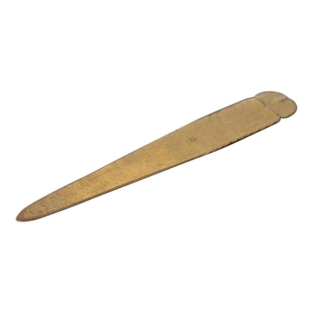 Roycroft Arts & Crafts Brass Finished Hammered Copper Letter Opener, Circa 1920s For Sale