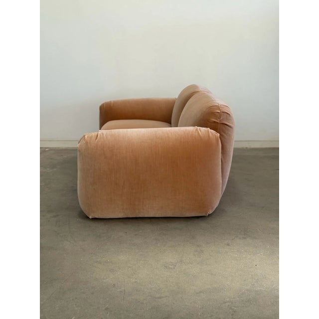 Late 20th Century Post Modern Overstuffed Blush Loveseat For Sale - Image 11 of 12
