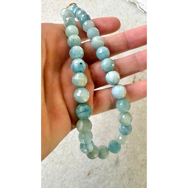 American Aquamarine Faceted Beaded Necklace With Gold Tone Clap by Matthew Izzo For Sale - Image 3 of 4