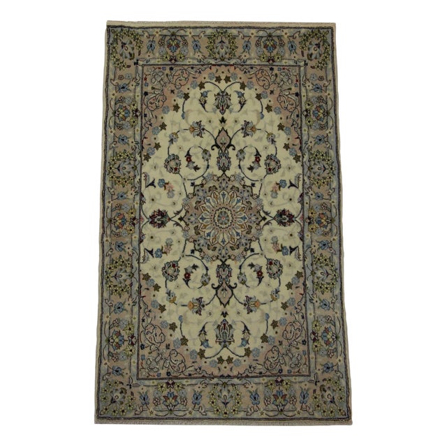 Middle Eastern Rug in Wool For Sale