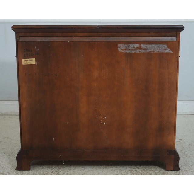 Henredon Aston Court Mahogany Flip Top Server For Sale - Image 16 of 18