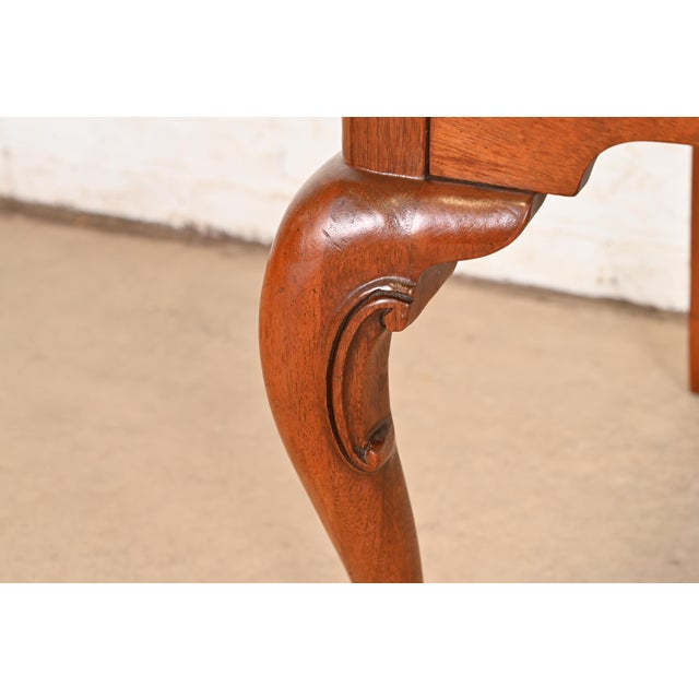 Brown Henkel Harris Style Queen Anne Solid Mahogany Side Chairs or Dining Chairs, Pair For Sale - Image 8 of 11