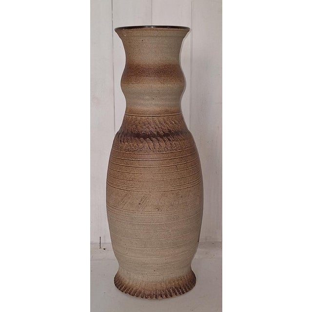 1970s Vintage Ceramic Beige Brown Vase, 1970s For Sale - Image 5 of 5