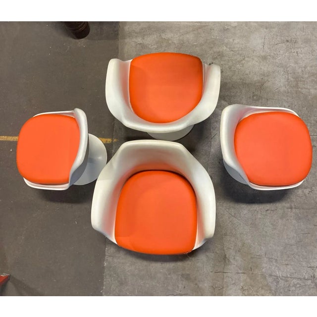 Plastic Set of Four Vintage Knoll Eero Saarinen Tulip Chairs For Sale - Image 7 of 8