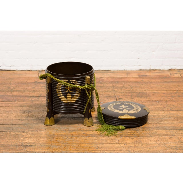 Japanese Meiji Period Hokai Lidded Box with Brass Accents and Original Rope For Sale - Image 9 of 13