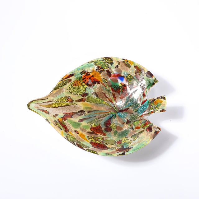 Mid-Century Modernist Hand-Blown Murano Glass Tutti Frutti Leaf Form Dish For Sale In New York - Image 6 of 18