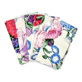 Vintage 1980s Cabbage Rose Floral Cotton Dinner Napkins – Grandmillennial Style (Set of 6) For Sale