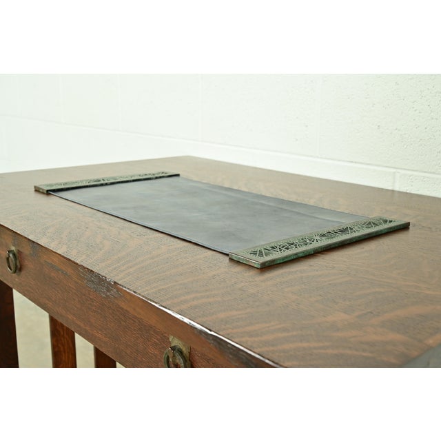 Early 20th Century Tiffany Studios New York Pine Needle Bronze Blotter Ends With Leather Desk Blotter For Sale - Image 5 of 14