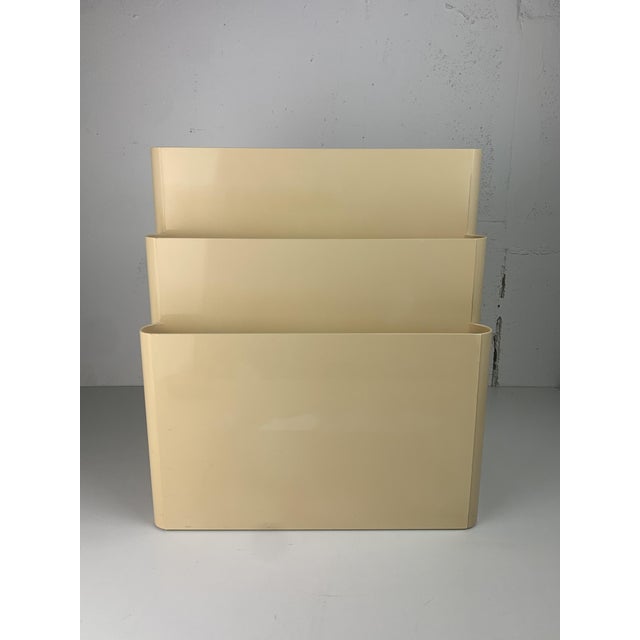 Beige Magazine Rack by Giotto Stoppino for Kartell, Italy, 1970s For Sale - Image 6 of 13