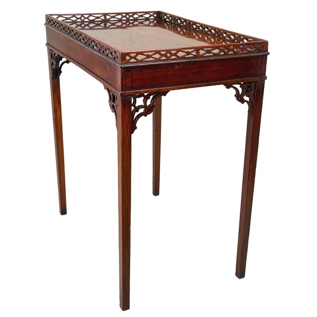 Georgian Central Standing Mahogany Silver Table, 1760 For Sale - Image 3 of 13