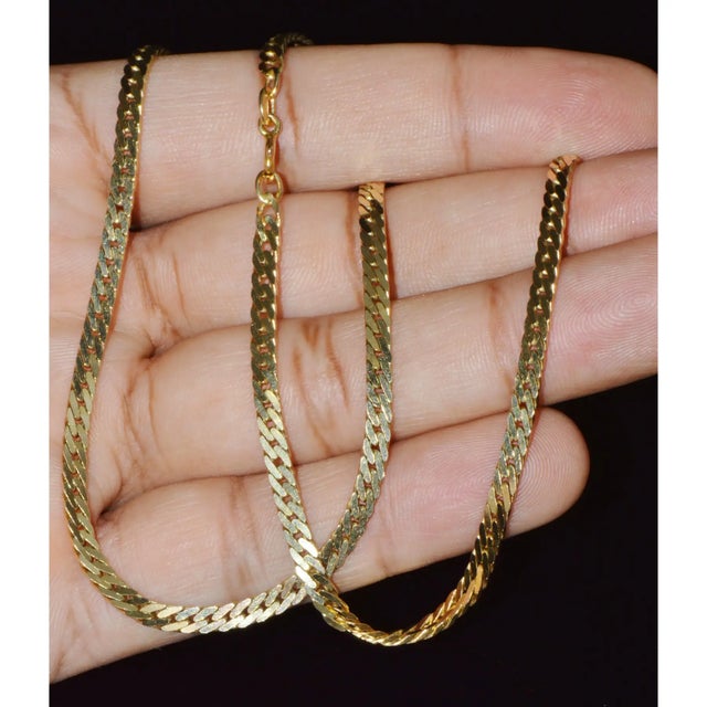 Italian 14k Solid Yellow Gold Faceted Flat Curb Chain Necklace For Sale - Image 12 of 12